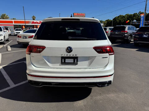 2022 Volkswagen Tiguan SE R-Line Black 4Motion