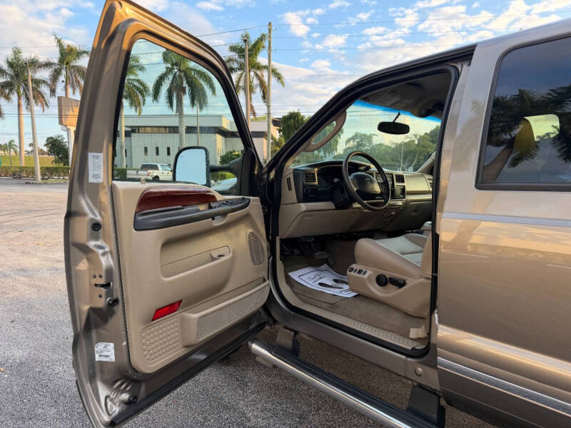 2005 Ford Excursion Limited