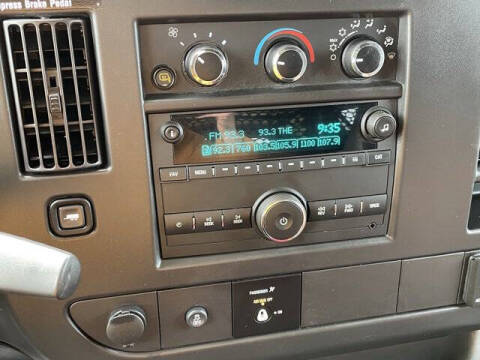 2024 GMC Savana 2500