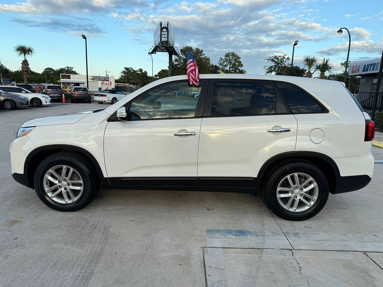 2015 Kia Sorento for sale at DJA Autos Center in Orlando, FL