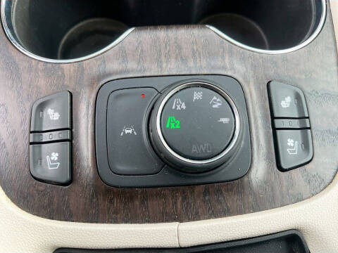 2022 GMC Acadia Denali