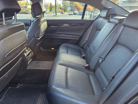 2013 BMW 7 Series 740Li xDrive