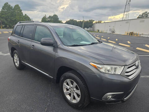 2011 Toyota Highlander SE