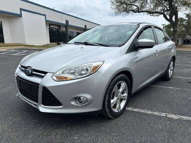 White 2012 Ford Focus SE SE 4dr Sedan 1