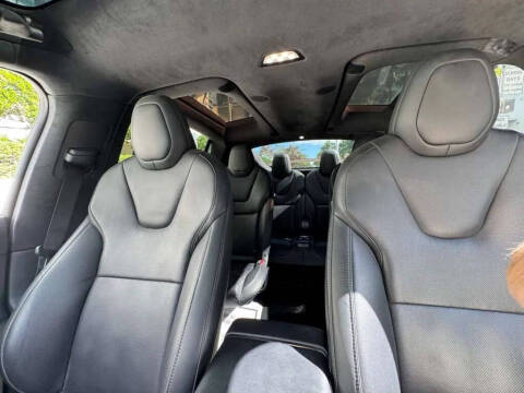 2023 Tesla Model X Plaid