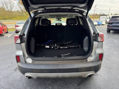 2022 Ford Escape Hybrid SEL