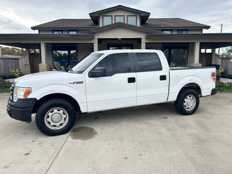 2014 Ford F-150 XL's photo