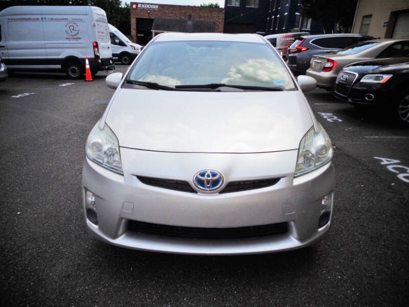 2011 Toyota Prius Two