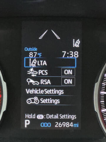 2021 Toyota RAV4 LE