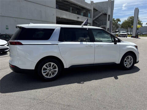 2024 Kia Carnival