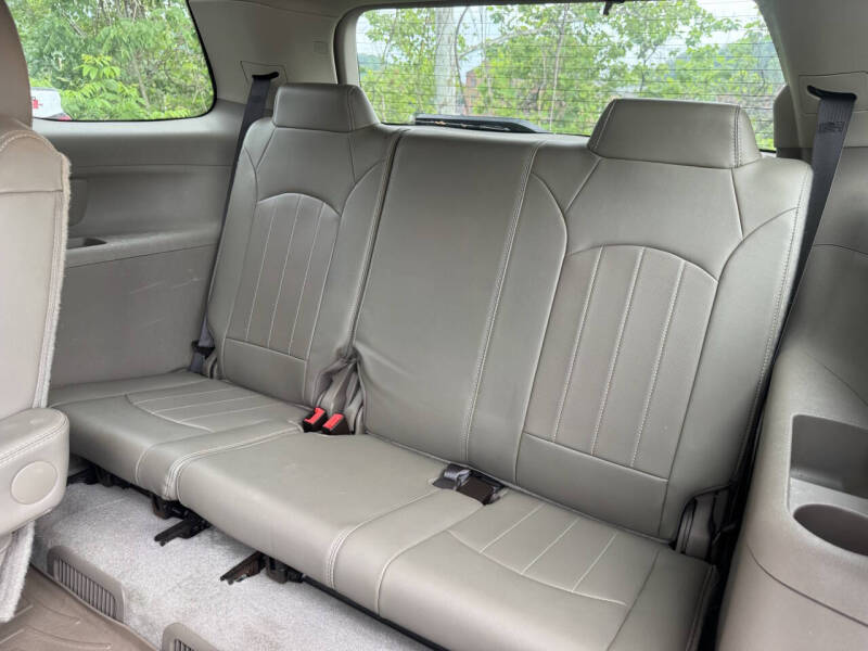 2016 GMC Acadia Denali