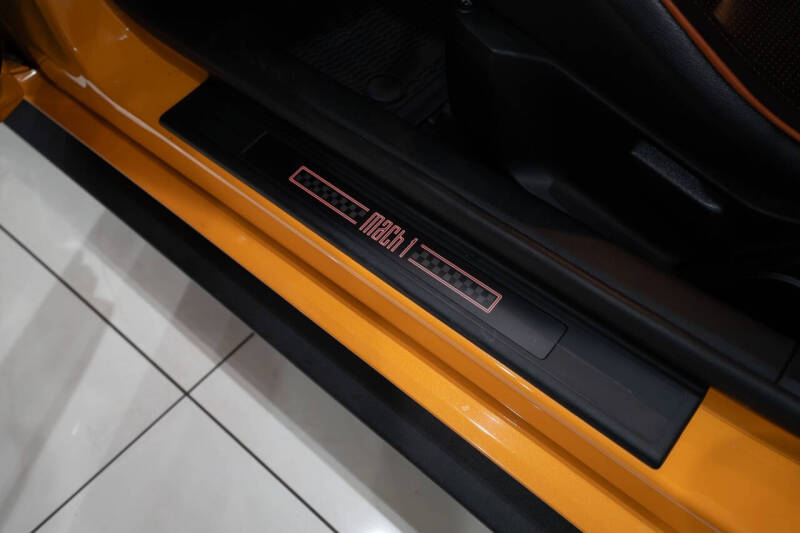 2022 Ford Mustang Mach 1