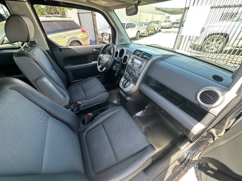 2004 Honda Element EX