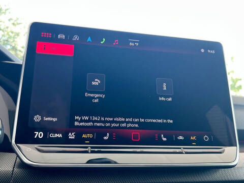 2025 Volkswagen Golf GTI SE