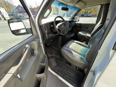 2018 Chevrolet Express 2500