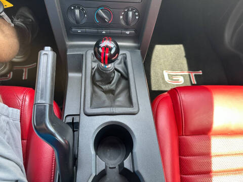 2006 Ford Mustang GT Premium