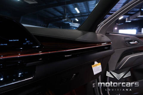 2022 Cadillac Escalade Premium Luxury