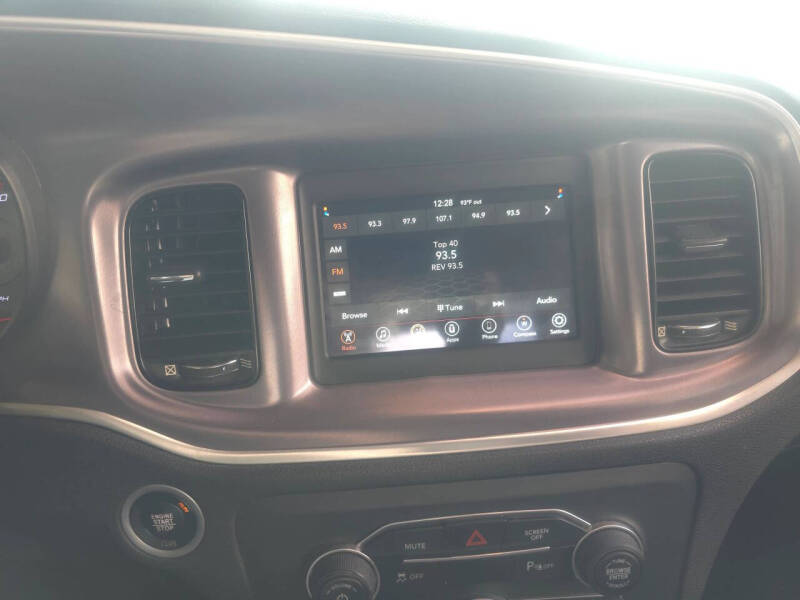 2019 Dodge Charger SXT