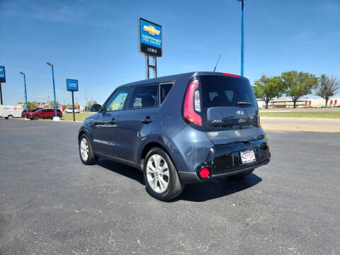 2016 Kia Soul +