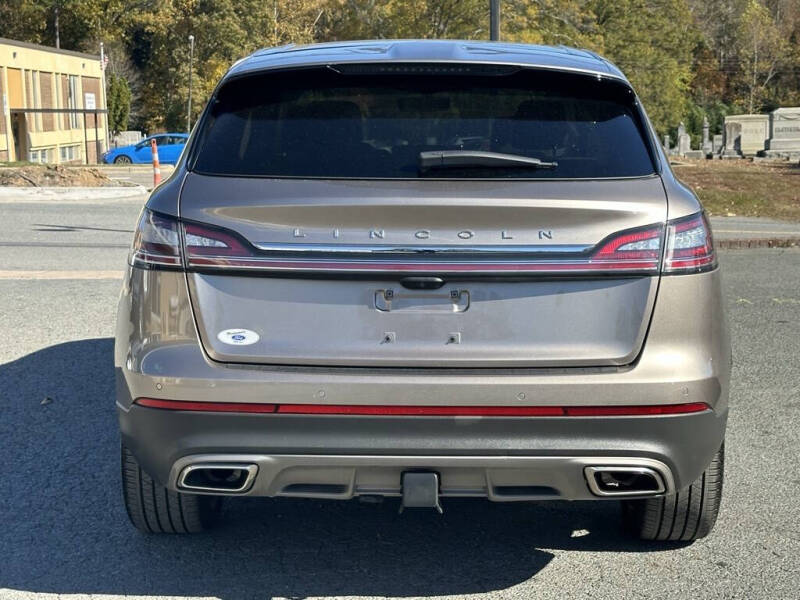 2021 Lincoln Nautilus Reserve