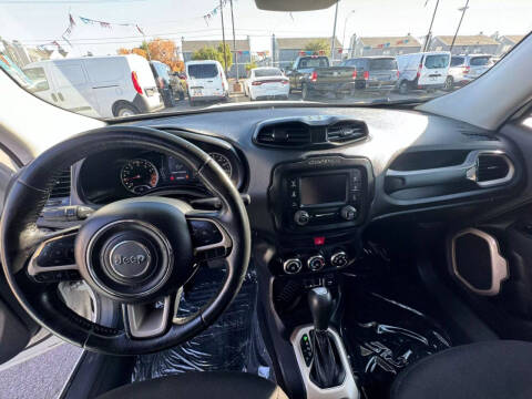 2017 Jeep Renegade Latitude