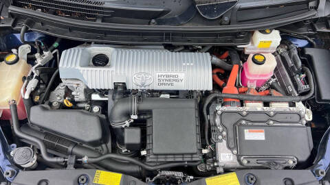 2013 Toyota Prius Three