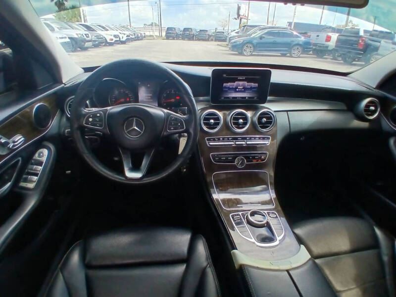 2017 Mercedes-Benz C-Class