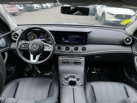 2019 Mercedes-Benz E-Class E 300