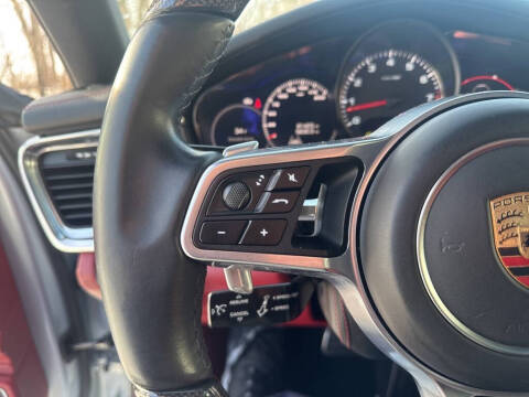 2017 Porsche Panamera 4S