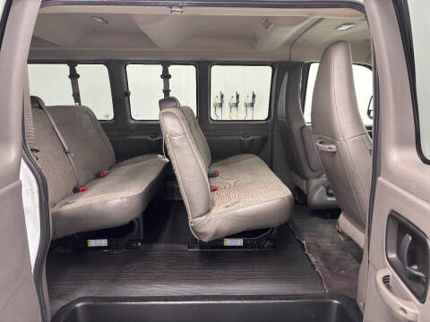 2020 Chevrolet Express LS 3500