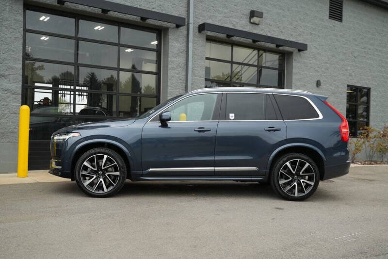 2023 Volvo XC90 B6 Plus Bright Theme 7P