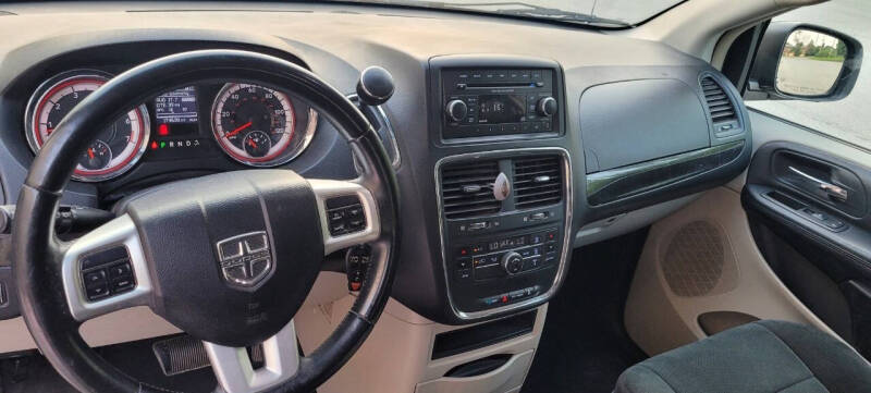 2012 Dodge Grand Caravan Crew