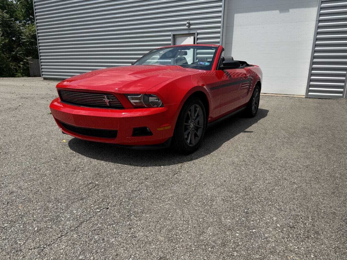 2011 Ford Mustang 67