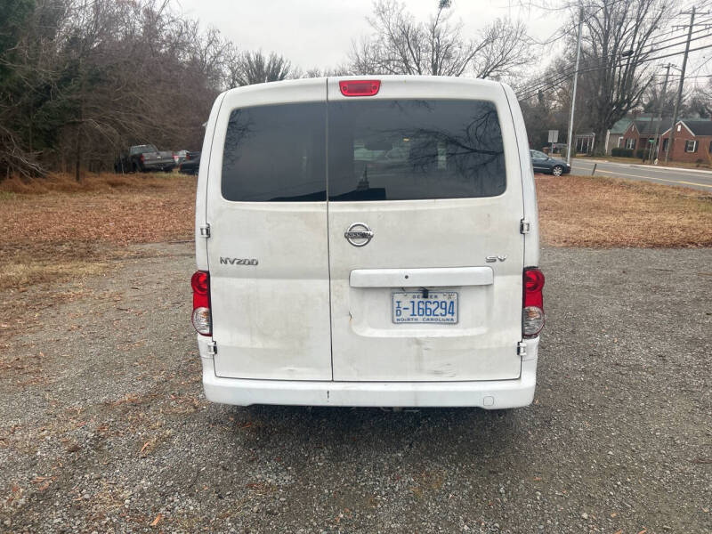 2015 Nissan NV200 SV