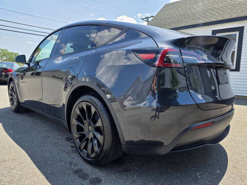 2024 Tesla Model Y Long Range