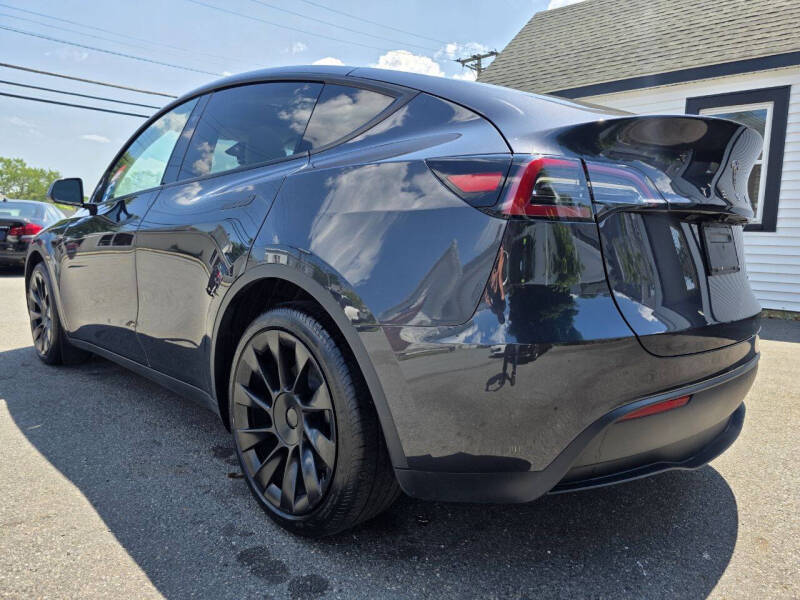 2024 Tesla Model Y Long Range