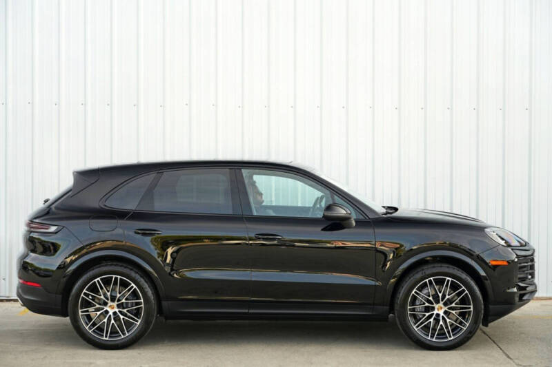 2024 Porsche Cayenne
