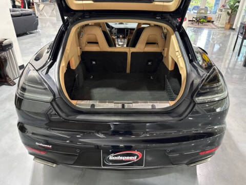 2015 Porsche Panamera