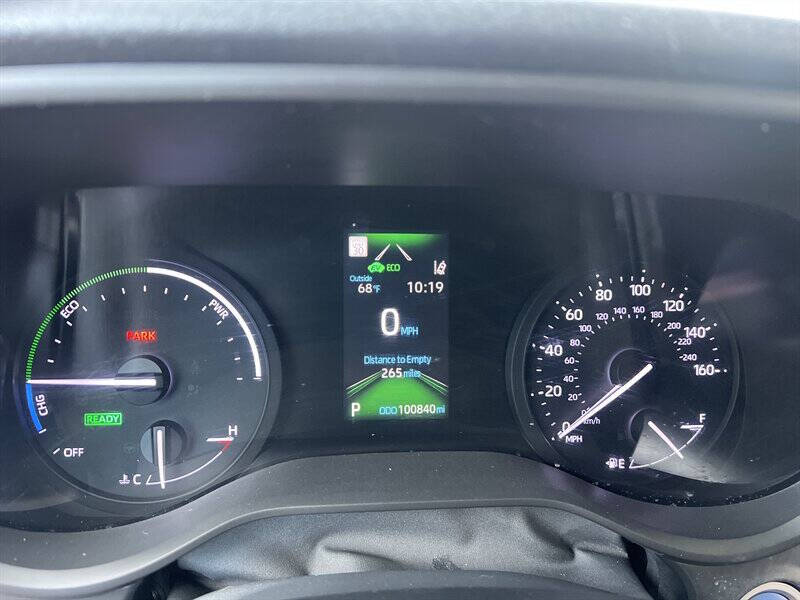 2021 Toyota Sienna LE 8-Passenger