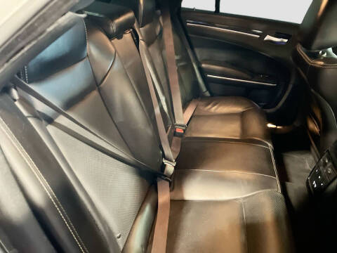 2023 Chrysler 300 S V6