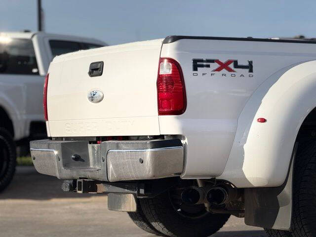 2011 Ford F-350 Super Duty Lariat