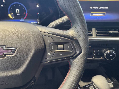 2025 Chevrolet Trax RS