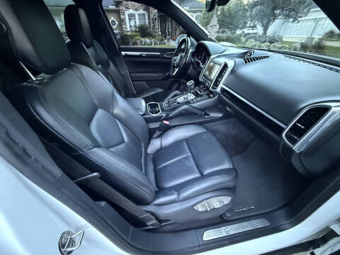 2016 Porsche Cayenne