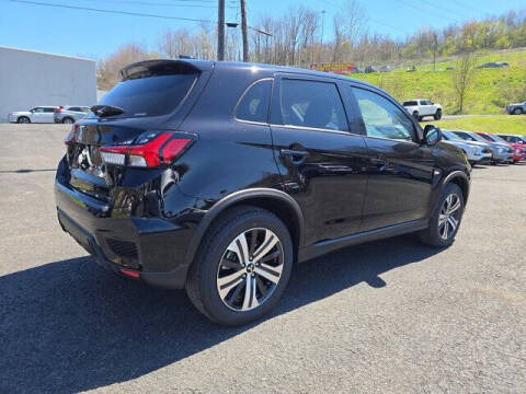 2026 Mitsubishi Outlander Sport ES