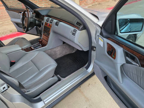 1998 Mercedes-Benz E-Class E 320