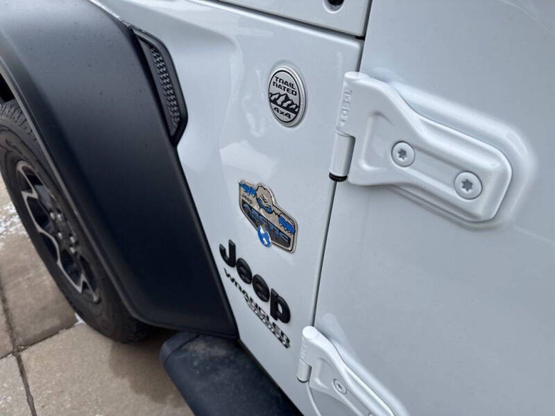 2021 Jeep Wrangler Sport S