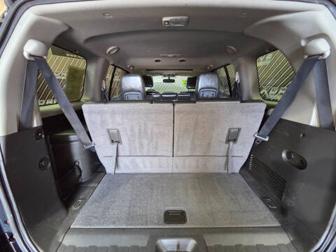 2012 Nissan Pathfinder LE