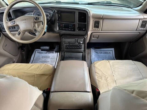 2005 GMC Yukon Denali
