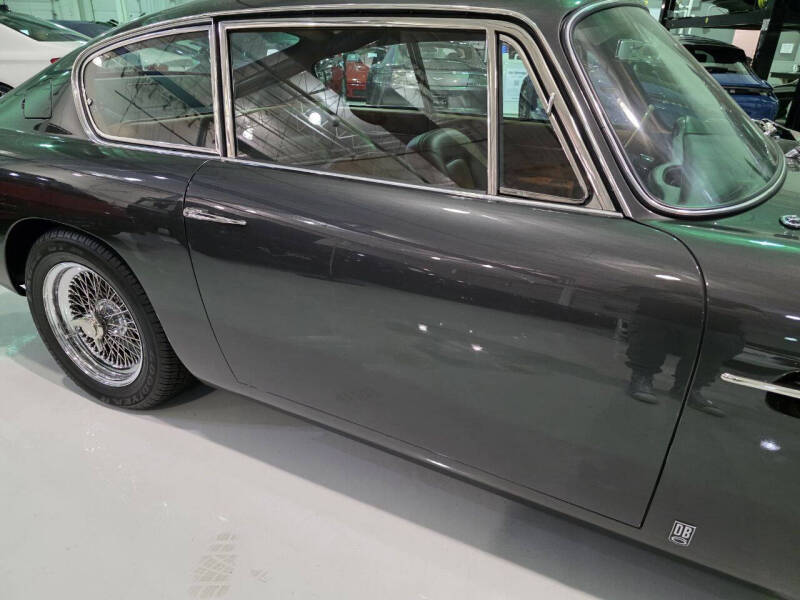 1966 Aston Martin DB6