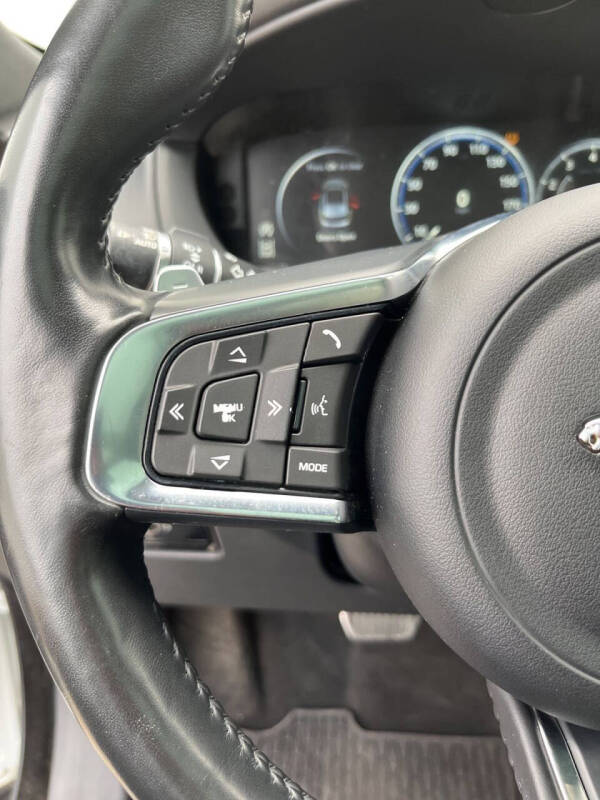 2018 Jaguar F-PACE S